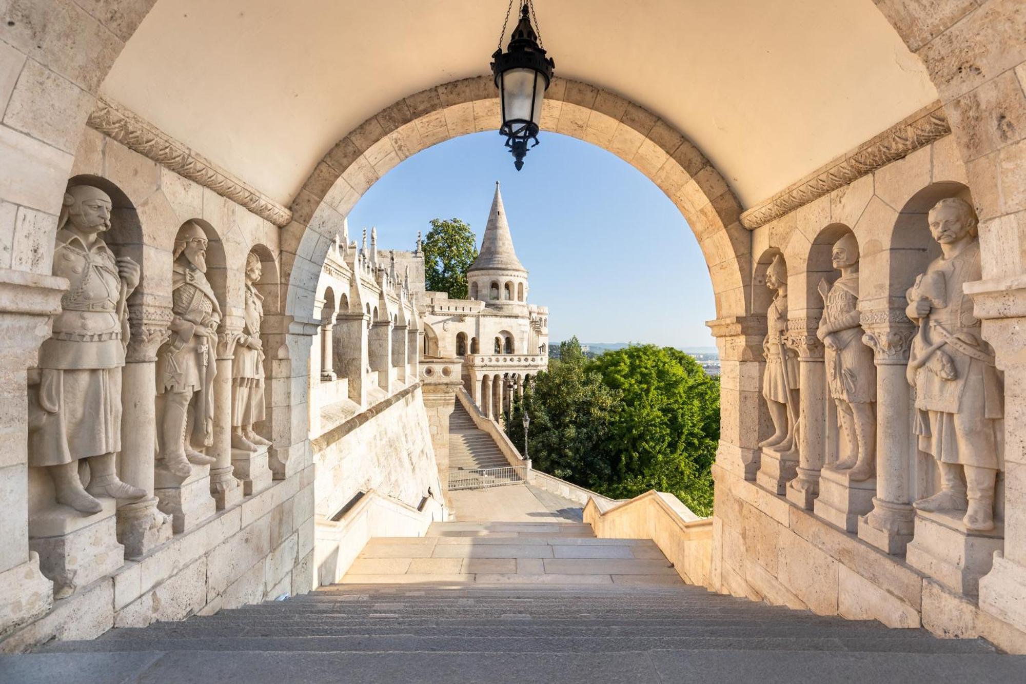 Verno House Budapest, Vignette Collection By Ihg Exterior foto Fisherman's Bastion